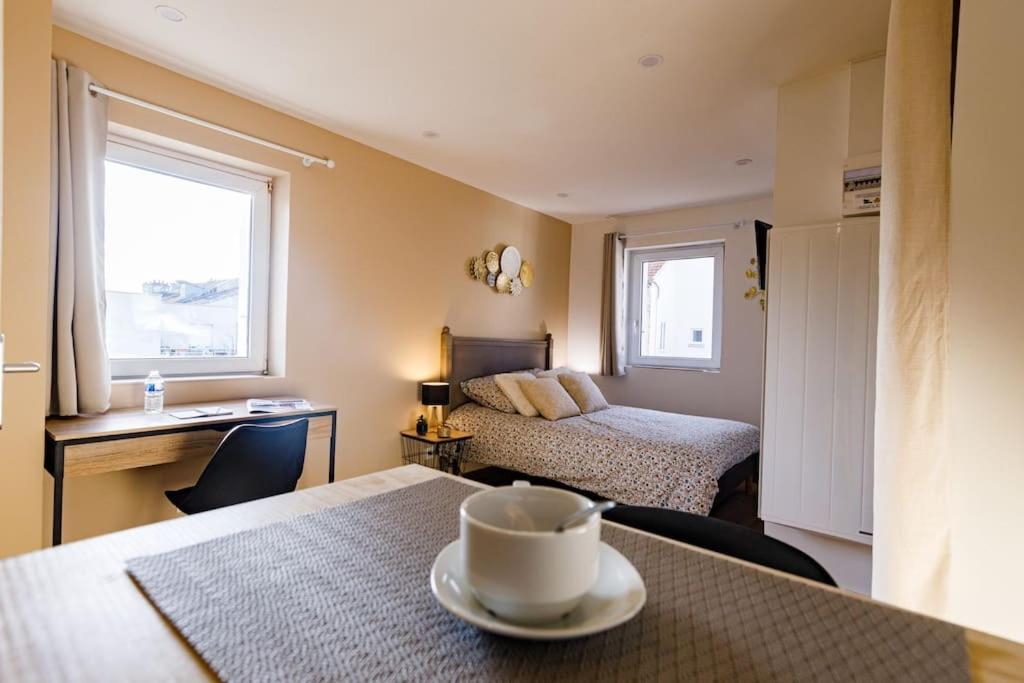 Joli Appartement, Le Bouchon Remois, Centre Ville ランス エクステリア 写真