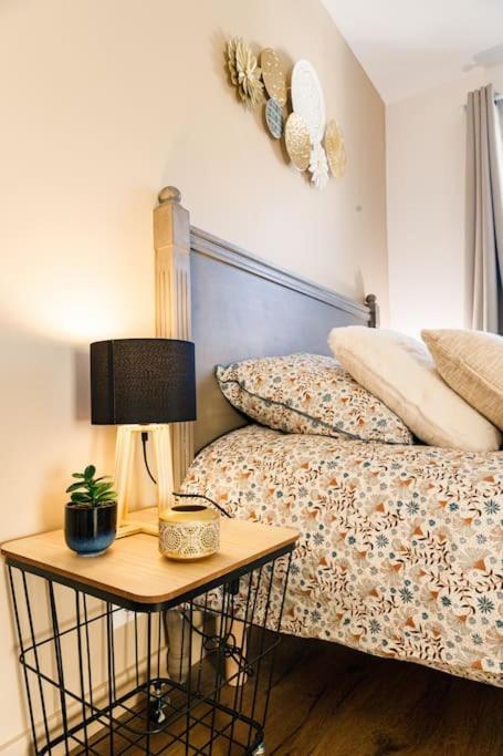 Joli Appartement, Le Bouchon Remois, Centre Ville ランス エクステリア 写真